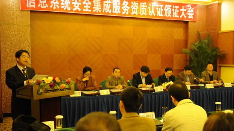 监控集成商型号参数对比：揭秘如何选择合适方案**